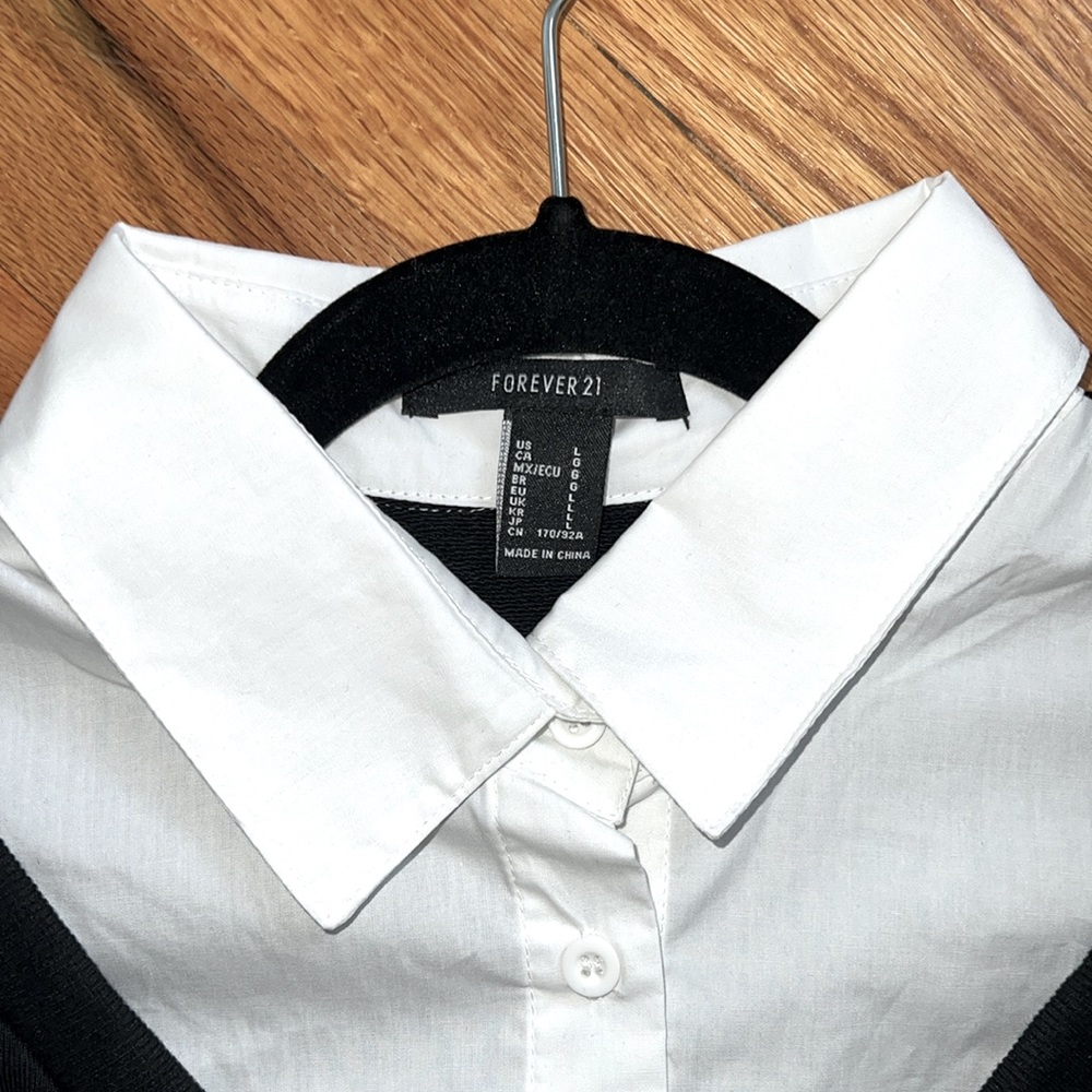Poplin Collared Top - Picture 3 of 3